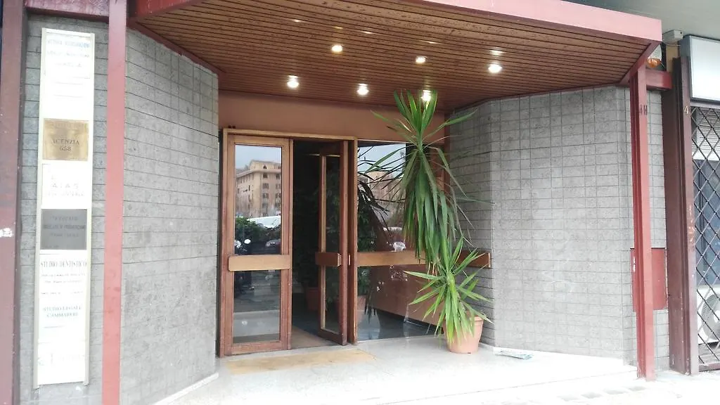 Fiore Vaticano B&B Roma Italia